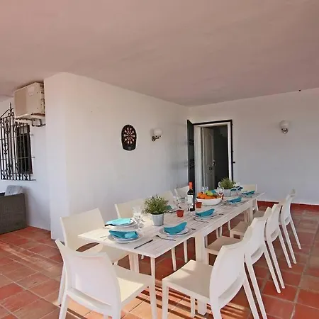 Villa Ayma Shabilla *